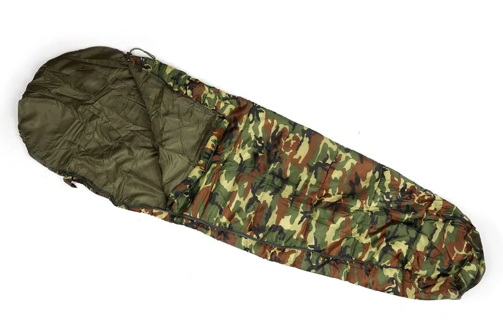 Spací pytel COMMANDO woodland