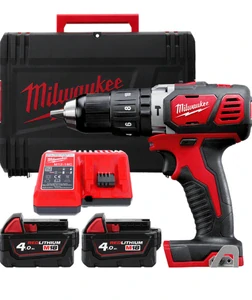 Milwaukee M18 BPD-402C aku příklepová vrtačka 2x 4,0 Ah