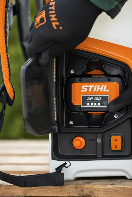 Akumulátorový postřikovač STIHL SGA 85 (48540117010)