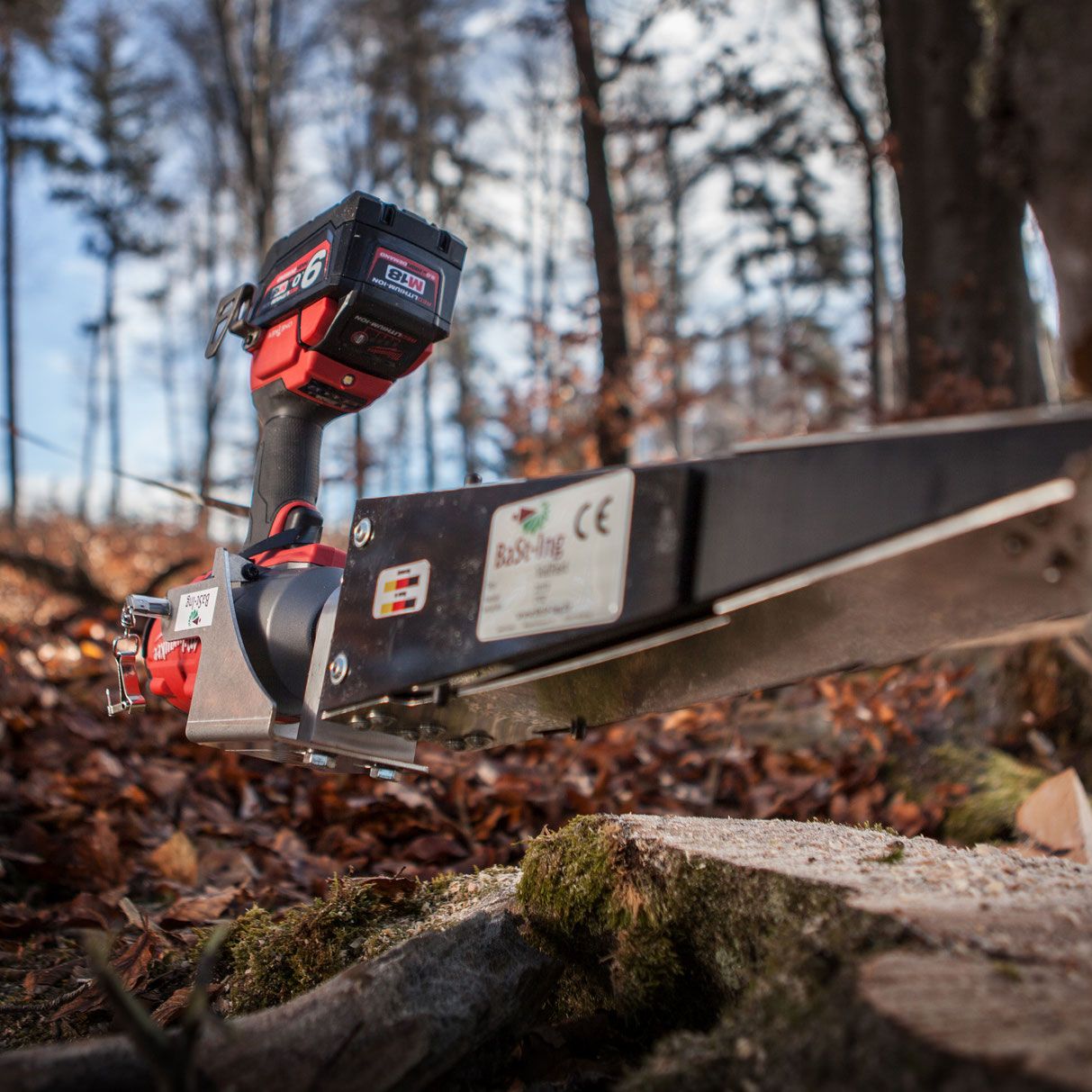 Kompletní set mechanického klínu Valfast Premium - Milwaukee - ValLink, Bast-Ing 8Ah + 8Ah