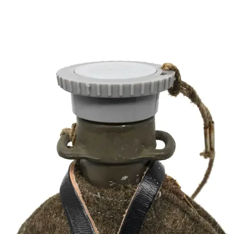 Uzávěr na polní láhev ČR