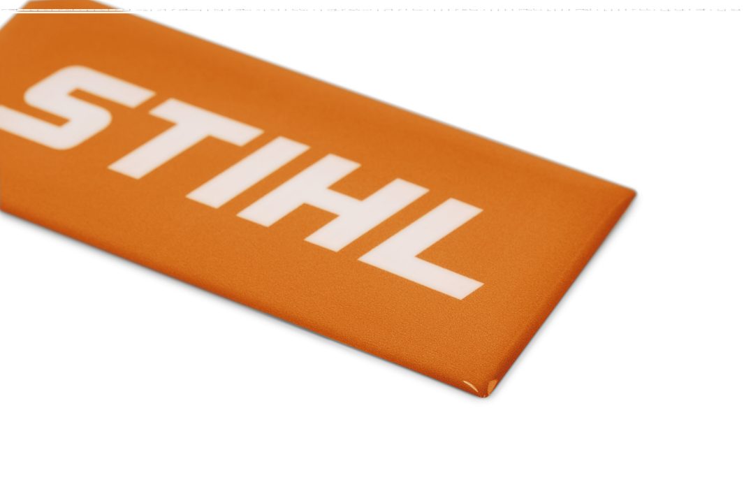 Nálepka na auto STIHL (04216000168)