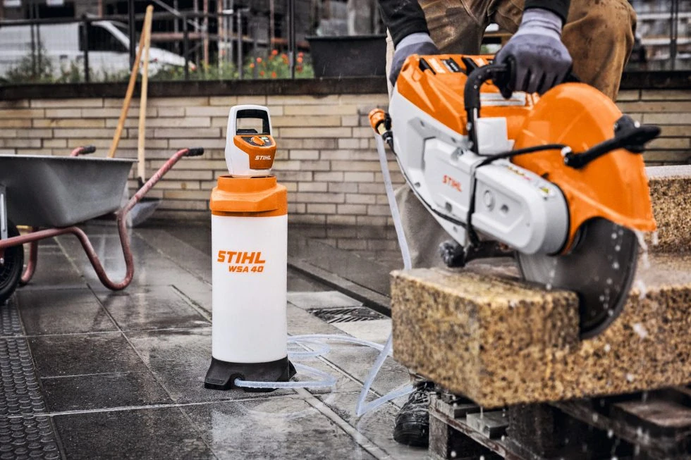 Stihl WSA 40 s akumulátorem AS 2 a nabíječkou AL 1 (SA090118514)