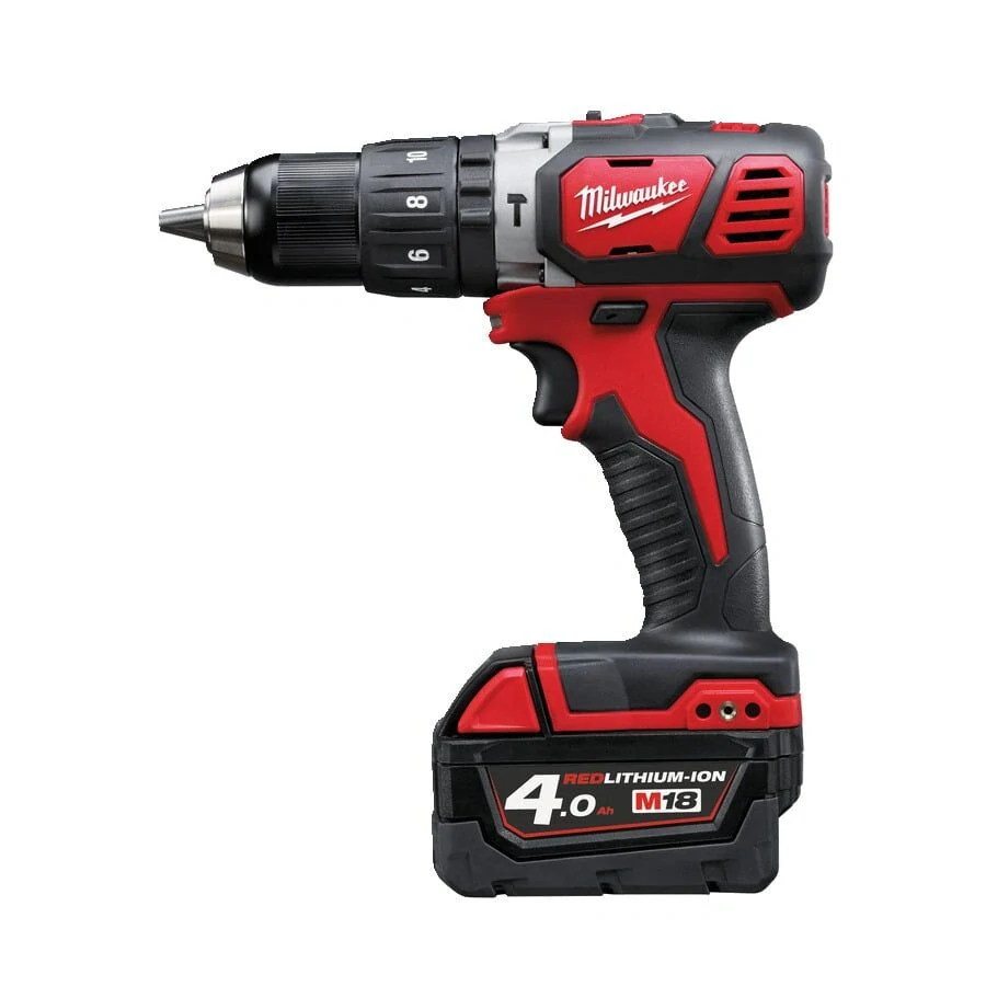 Milwaukee M18 BPD-402C aku příklepová vrtačka 2x 4,0 Ah