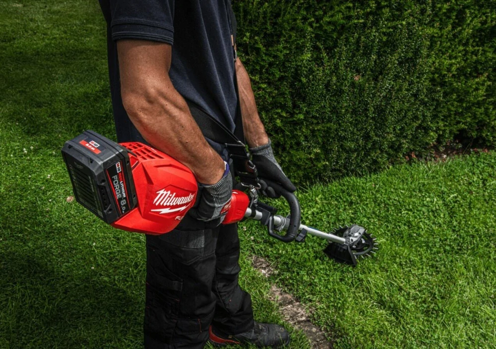 Milwaukee M18 FOPHLTKIT2-0 vyžínač QUIK-LOK