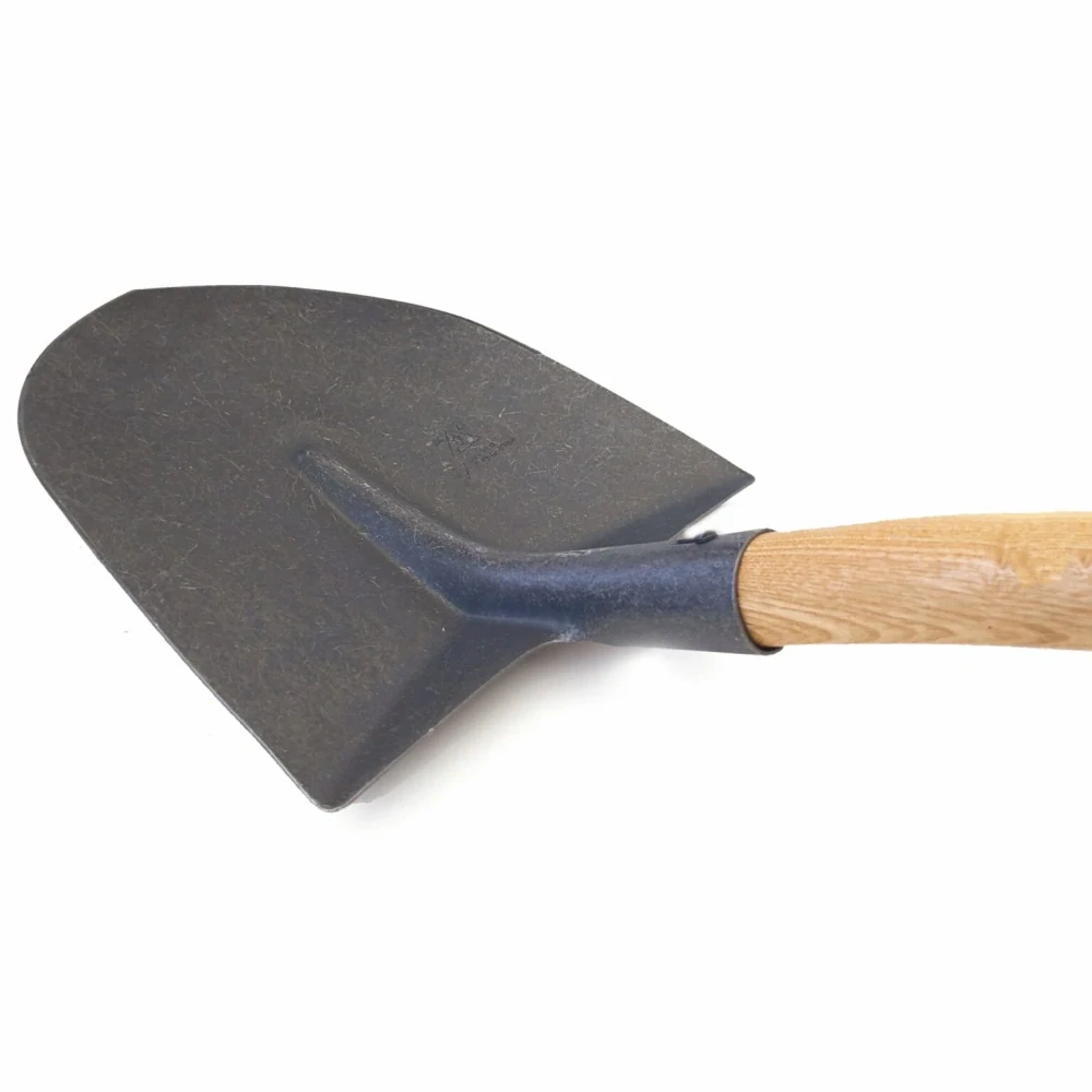 Lopata špičatá KRUMPHOLZ Frankfurtská, jasanová násada, 155cm (5051)