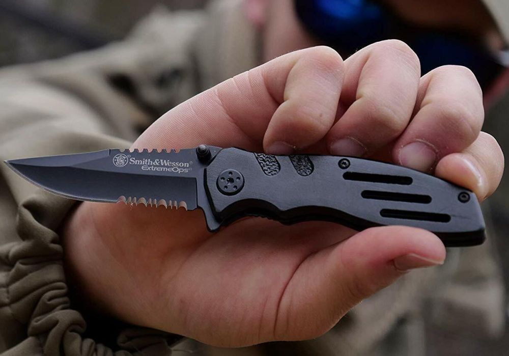 Nůž zavírací Smith & Wesson Extreme Ops SWA24SCP černý