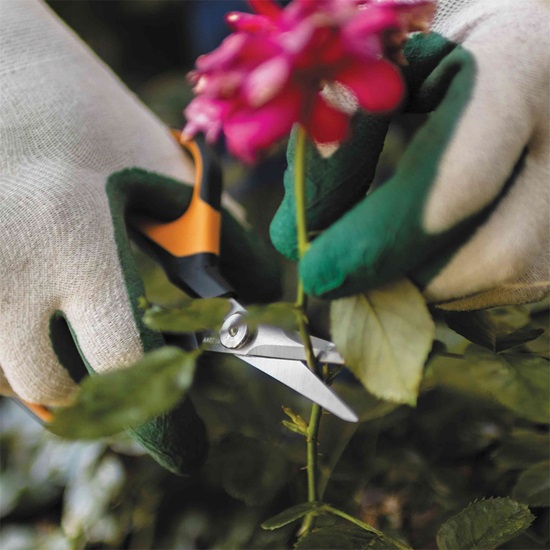 Nůžky prostřihávací Fiskars Solid™ SP151 (1051602)
