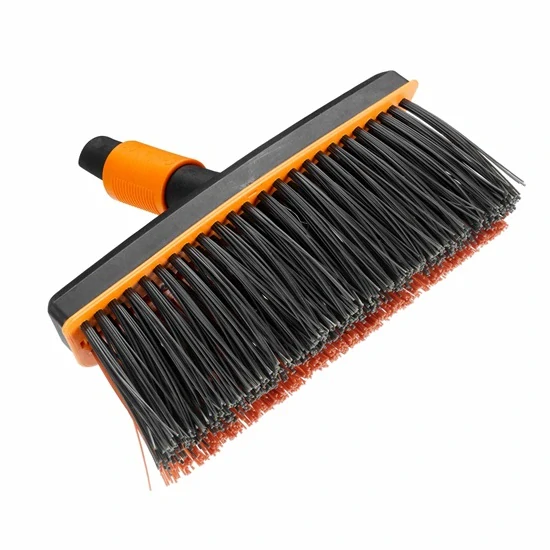 Koště Fiskars QuikFit™ univerzální (1001417)