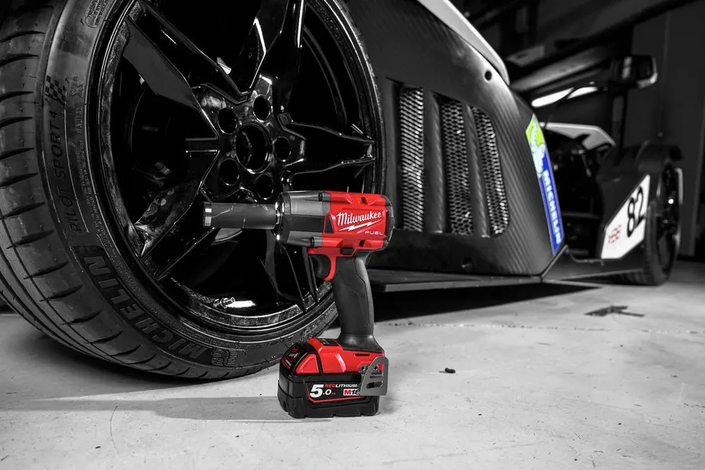 Aku rázový utahovák Milwaukee M18FMTIW2F12-0X (4933498057)