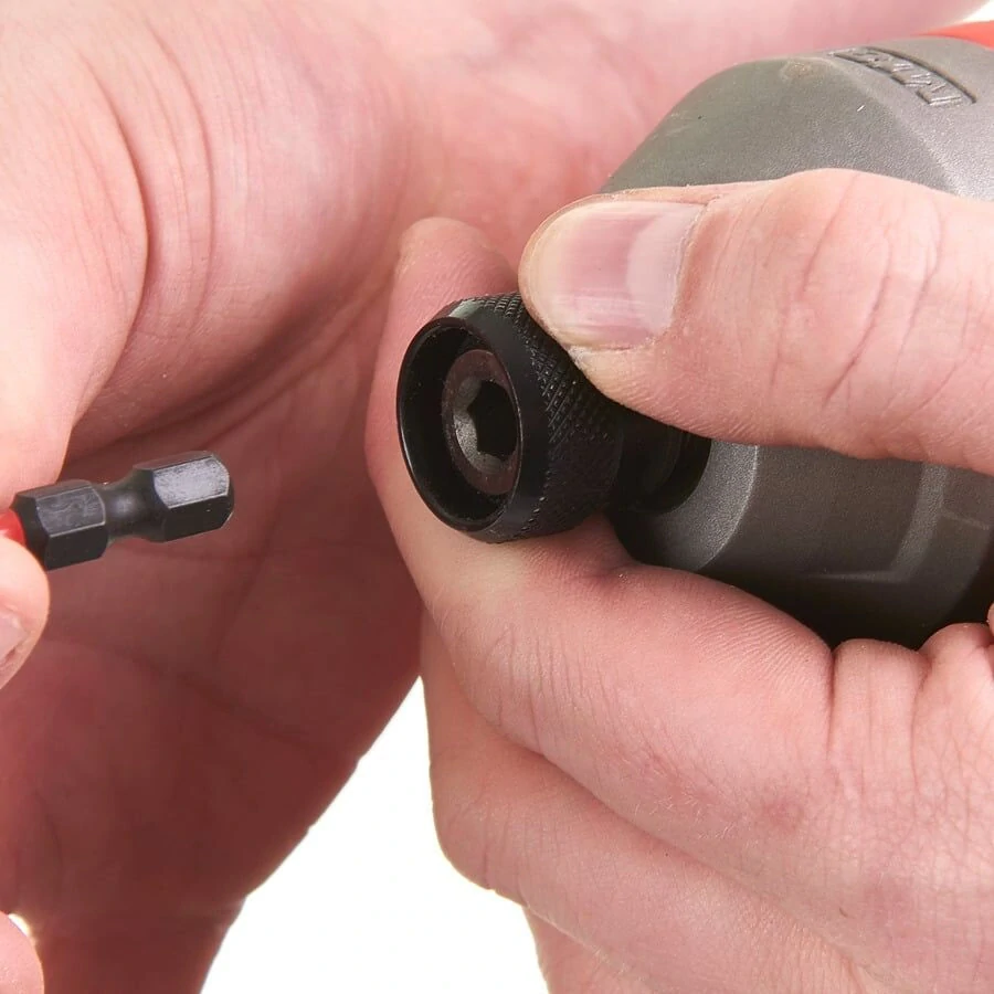 Milwaukee M18 CBLID-0 aku rázový utahovák 1/4" 180 Nm