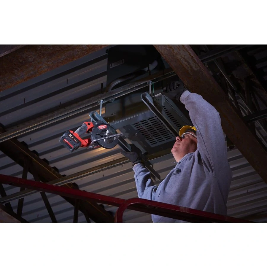 Milwaukee M18 FMCS-0 FUEL pila na kov 150 mm