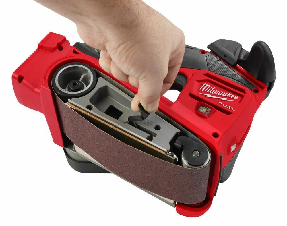 Milwaukee M18 FBTS75-0 pásová bruska 75 × 457 mm