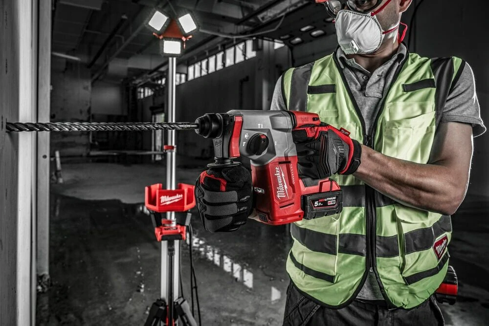 Milwaukee M18 BLH-0 aku kladivo SDS-Plus 26 mm