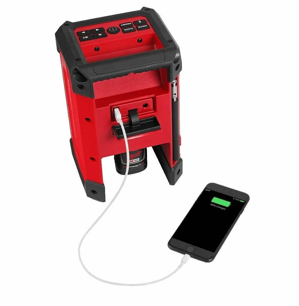 Milwaukee M12 RCDAB+-0 rádio/nabíječka DAB+