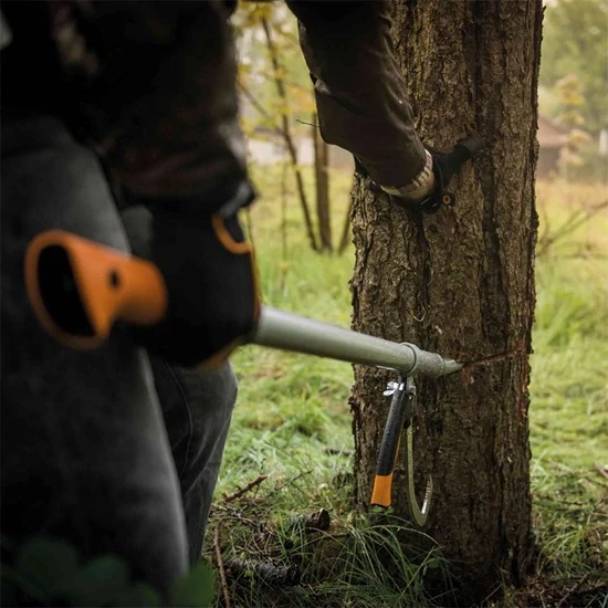 Lopatka s obracákem Fiskars WoodXpert™ (M) (1015438)
