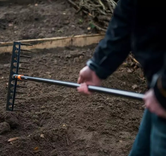Hrábě univerzální Solid™ Fiskars čepel, bez násady (1014917)