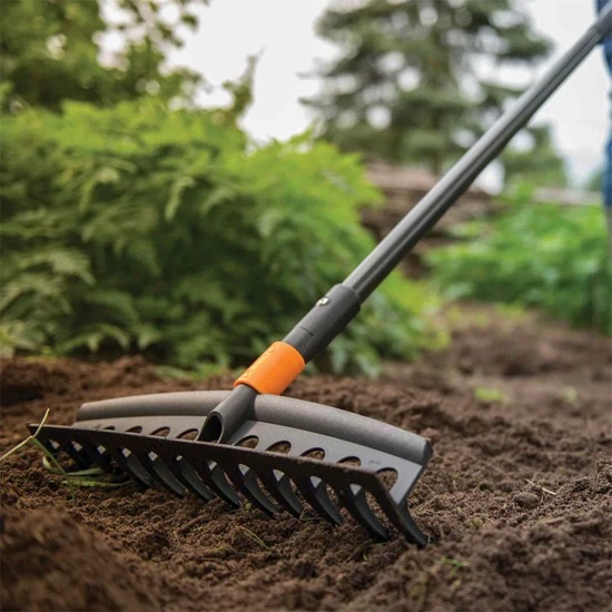 Hrábě Fiskars QuikFit™ univerzální (1000643)