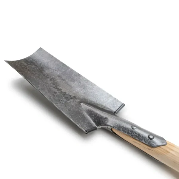 Rýč drážkovací KRUMPHOLZ, jasanová násada -T 130cm (6701)