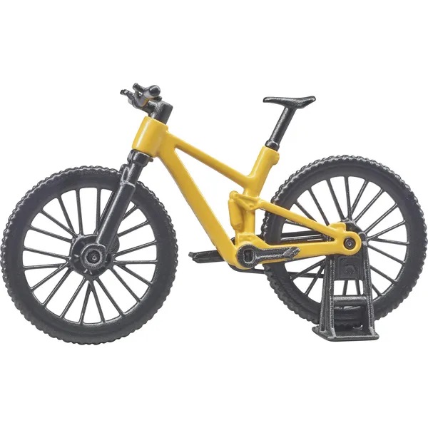Cyklistka na horském kole B-World Bruder 63111