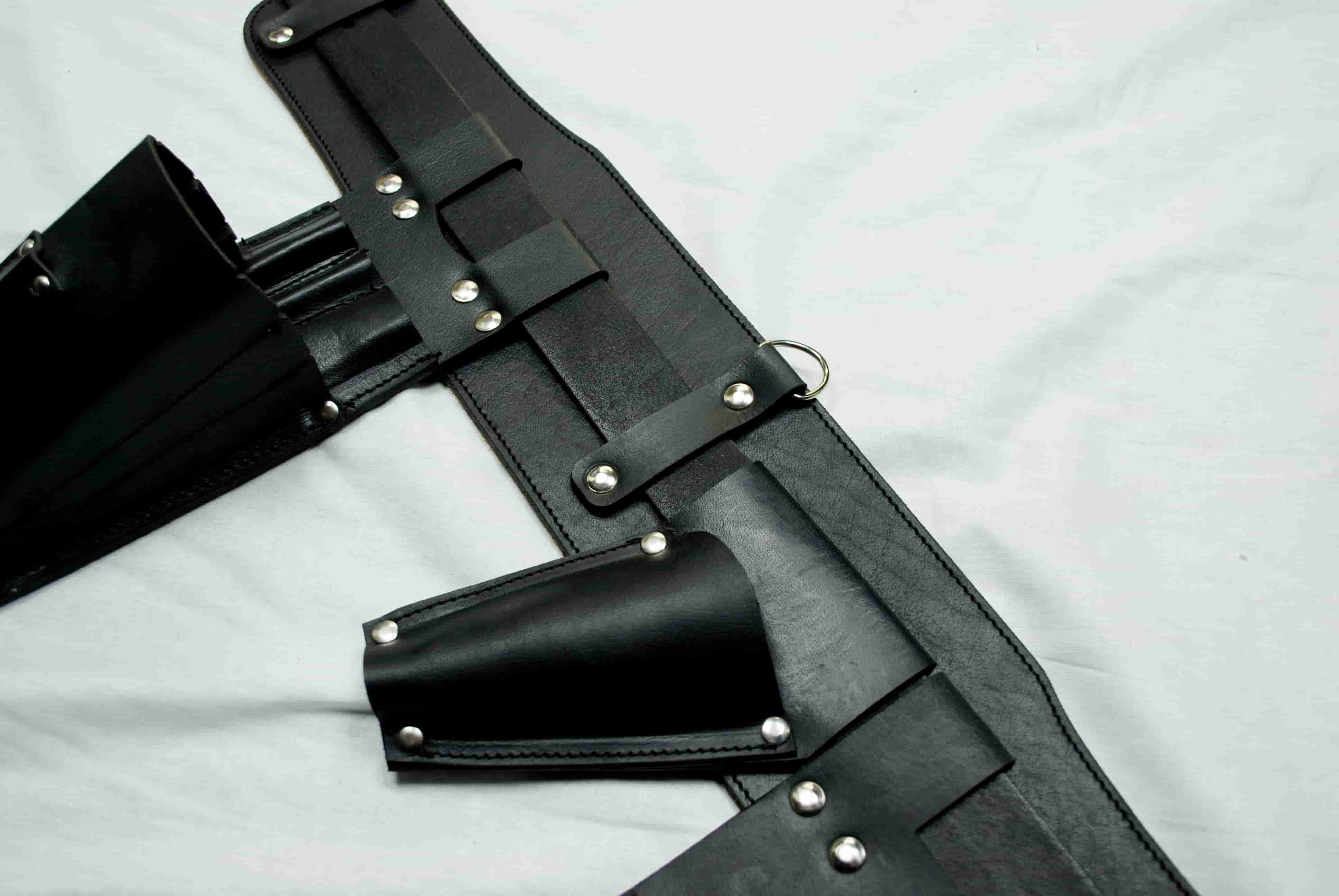 Dřevorubecký opasek s pouzdry na nářadí Forest I