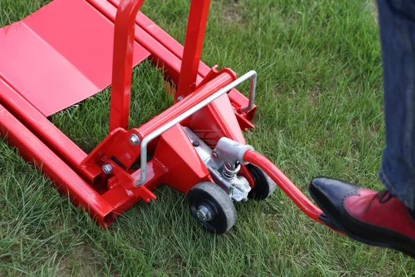 Hydraulický zvedák traktorových sekaček ClipLift 500kg (KP-0110006)