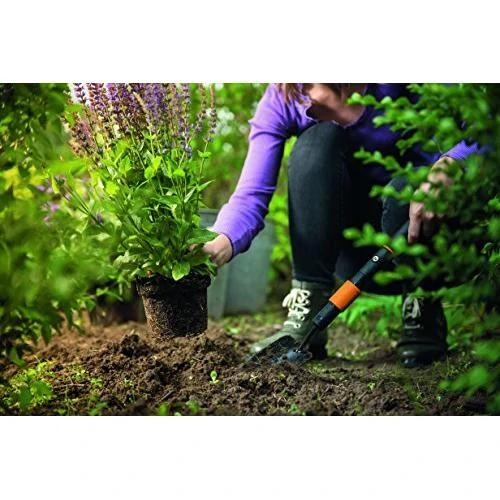 Lopatka Fiskars QuikFit™ (1000730)