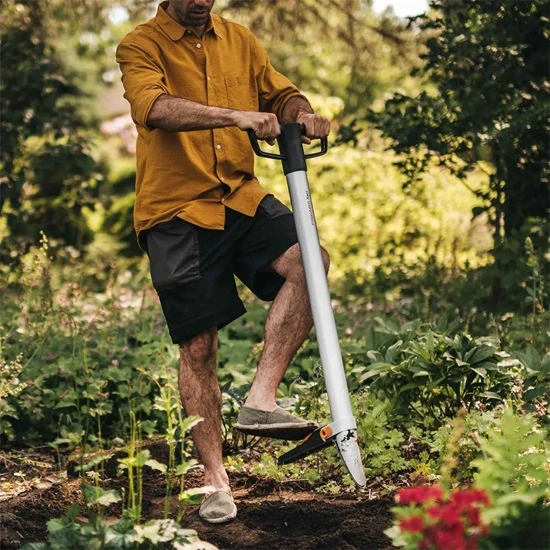 Sazeč cibulovin Fiskars Xact™ (1057077)