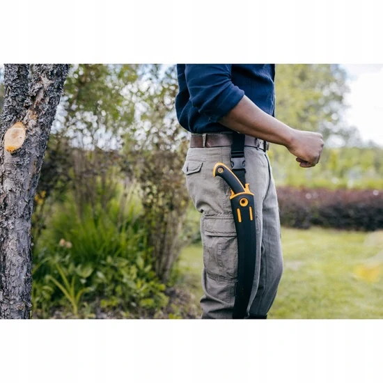 Profesionální prořezávací pila Fiskars, SW240 (1020200)