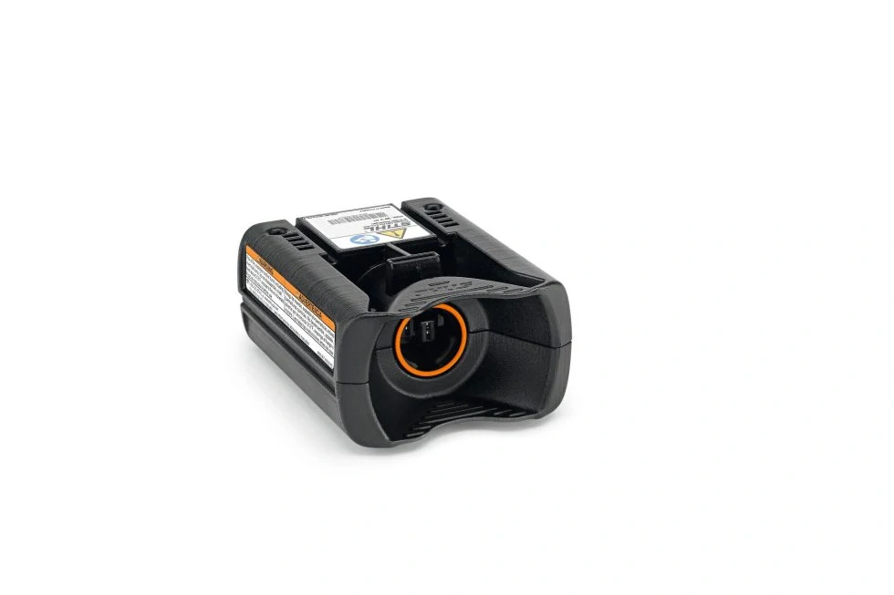 Set akumulátoru AR 3000 L s adaptérem AP a připojovacím kabelem STIHL (48712000009)