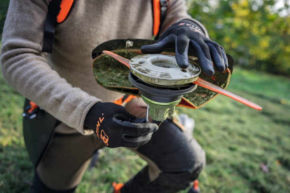 STIHL FSA 200 SET (AL301 + 2xAP300 S)