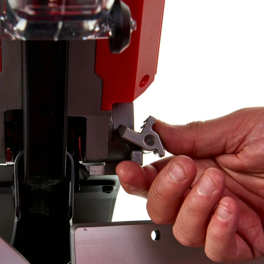 Milwaukee M18 FMS254-0 FUEL pokosová pila 254 mm