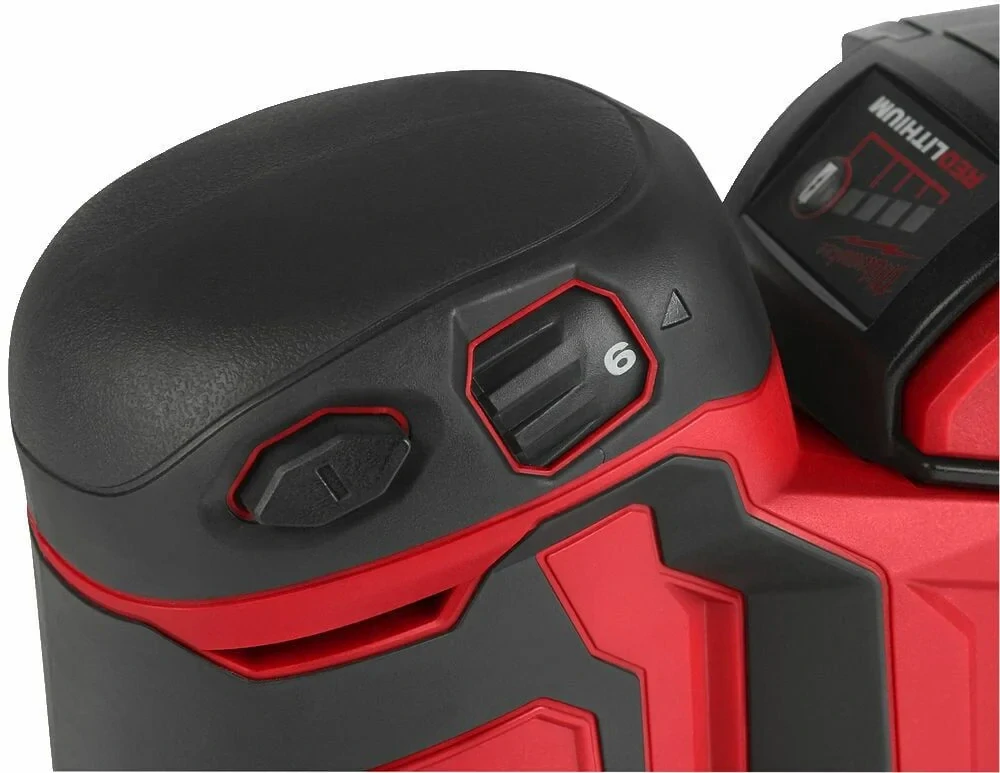 Milwaukee M18 BOS125-0 excentrická bruska 125 mm