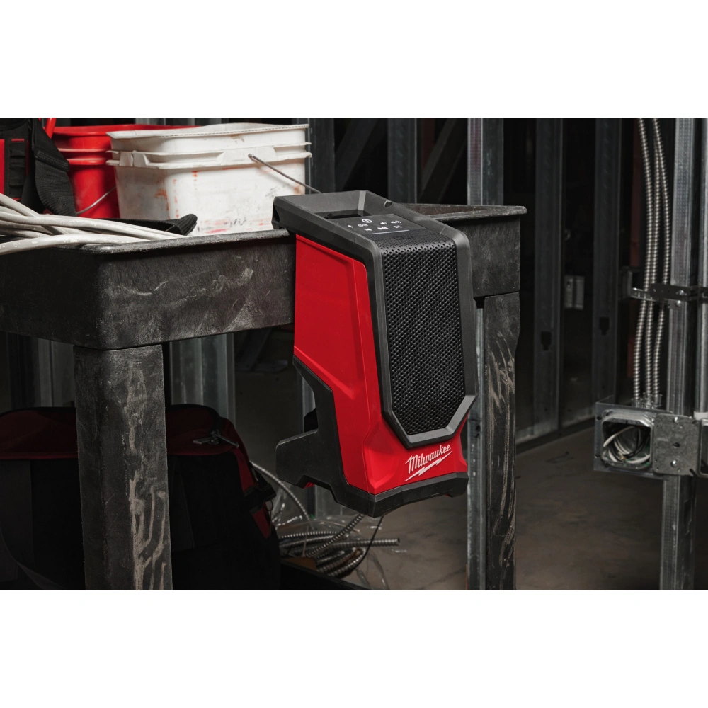 Milwaukee M18 SPEJSG2-0 Bluetooth reproduktor