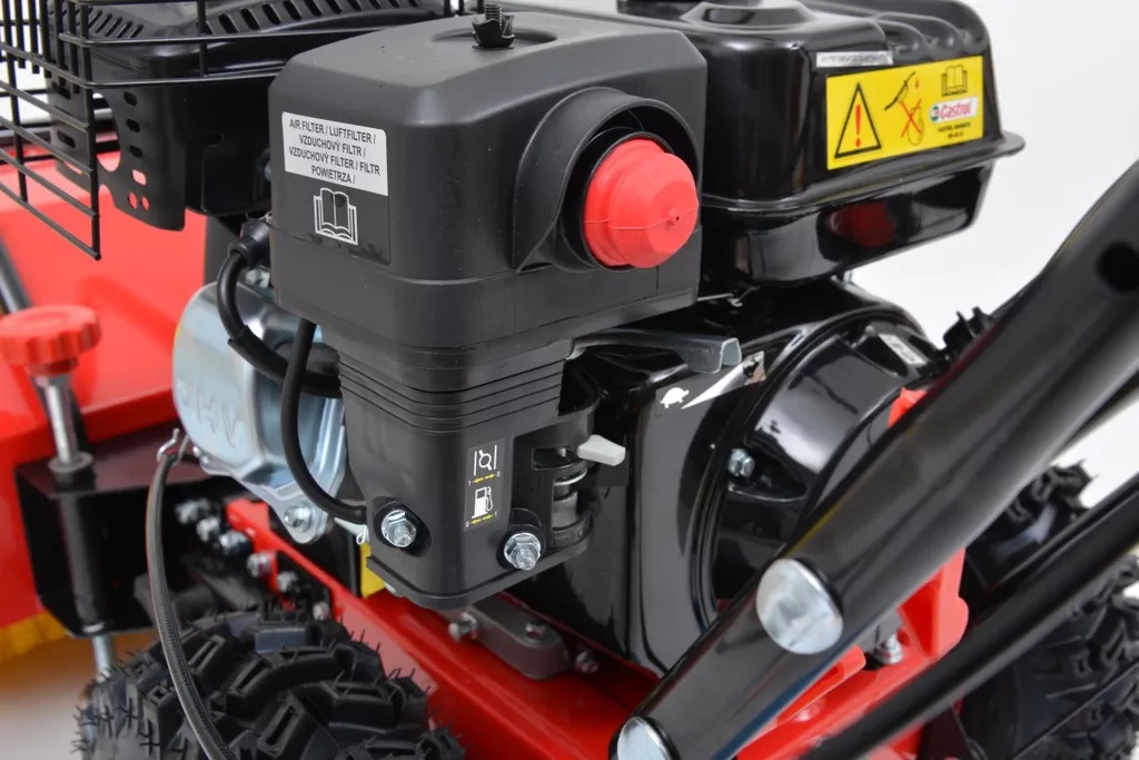 Motorový rotační kartáč - HECHT 8616 SE