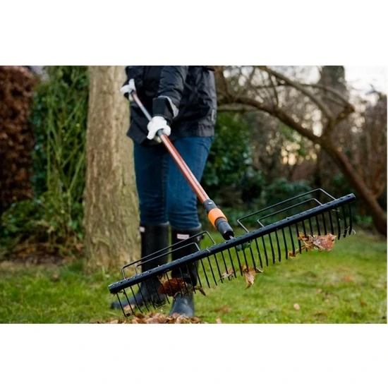 Hrábě široké Fiskars QuikFit™ (1000656)