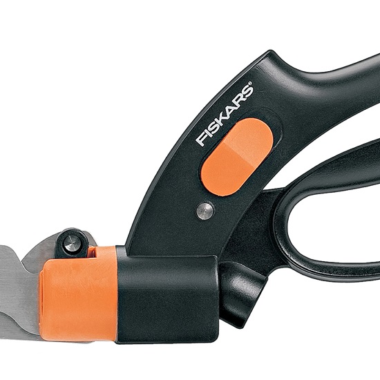 Nůžky na trávu Fiskars Servo-System™ GS42 (1000589)