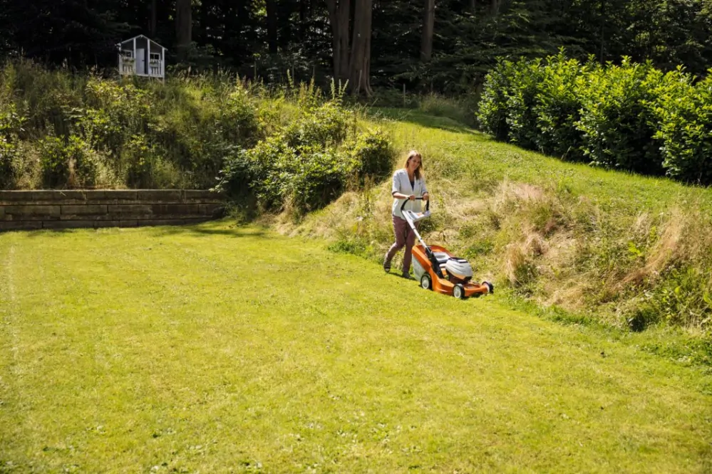 STIHL RMA 443 C