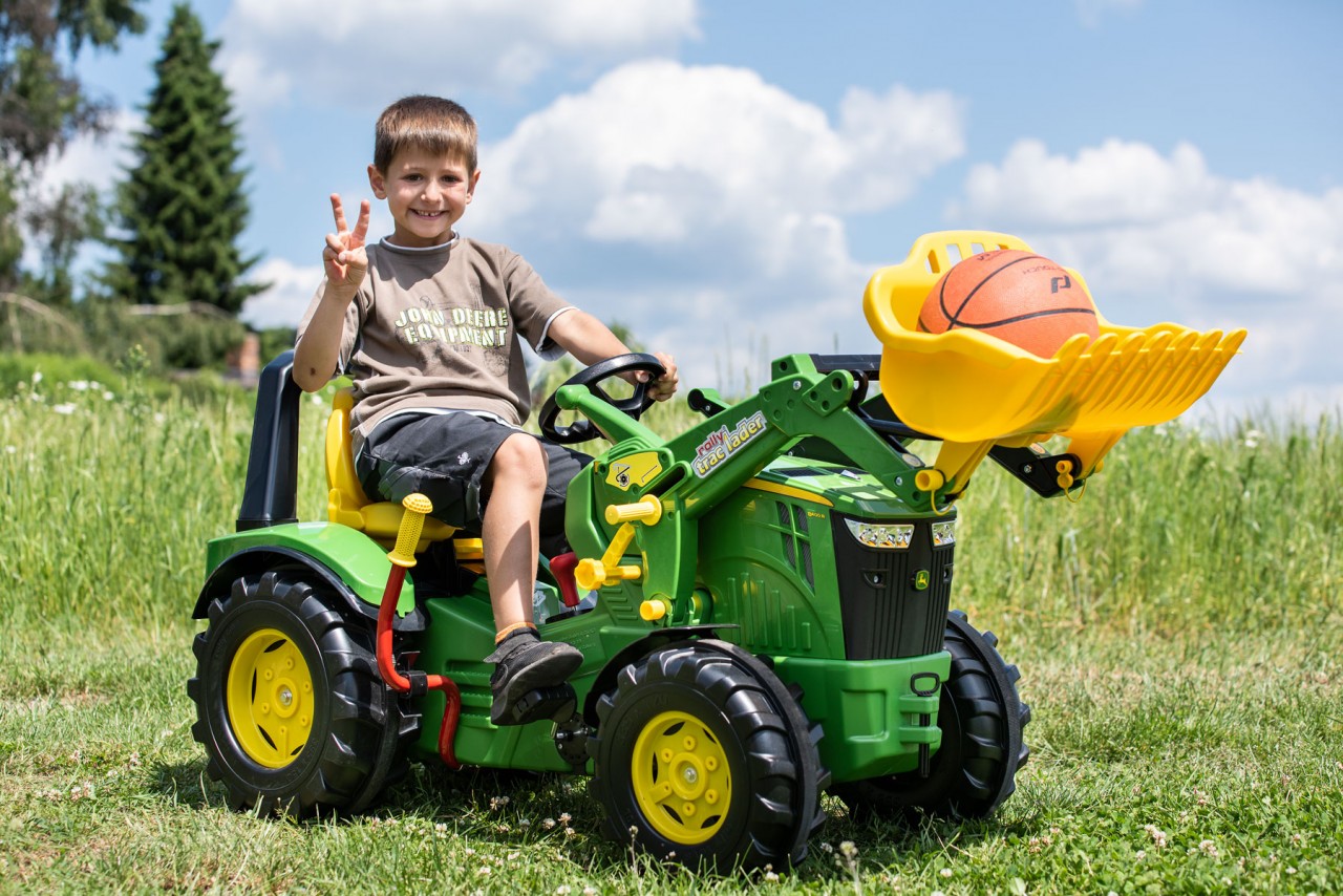 X-Trac Premium JD 8400R nakladač, brzda a řazení Rolly Toys (65107)
