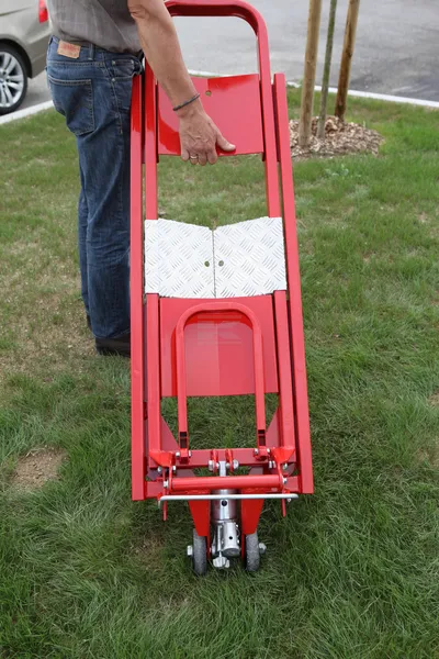 Hydraulický zvedák traktorových sekaček ClipLift 500kg (KP-0110006)