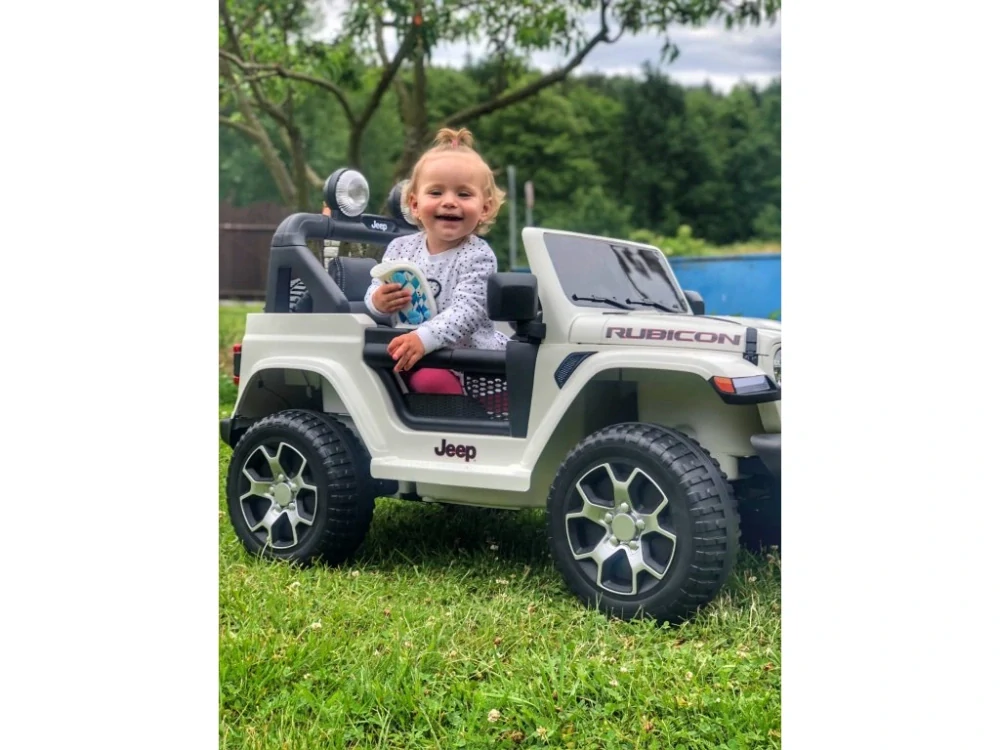 Dětské autíčko HECHT - Jeep Wrangler Rubicon White - akumulátorové vozítko