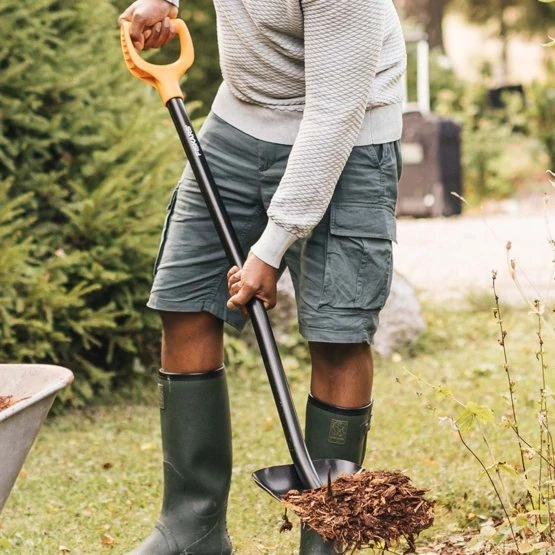 Lopata Ergonomic™, rukojeť D 130cm Fiskars (KP-1066718)