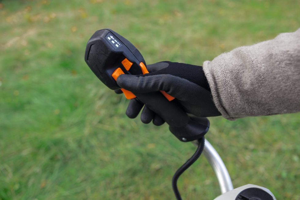 STIHL FSA 200 SET (AL301 + 2xAP300 S)