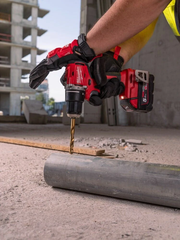 Milwaukee M18BLPDRC-202C aku příklepová vrtačka 61 Nm