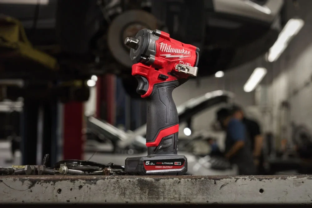 Milwaukee M12FCIWF12G3-0 aku rázový utahovák 1/2" FUEL 542 Nm