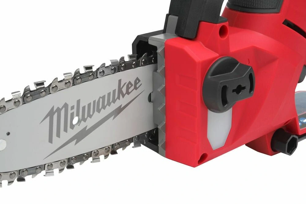 Milwaukee M12 FHS-0 aku řetězová pila 15 cm