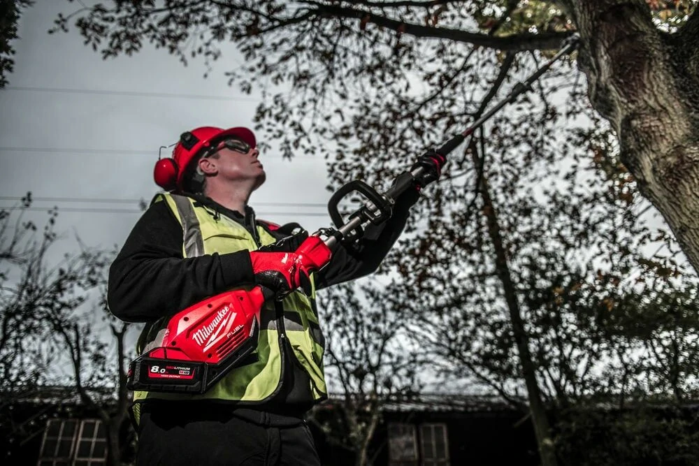 Milwaukee QUIK-LOK řetězová pila 25 cm M18 FOPH-CSA
