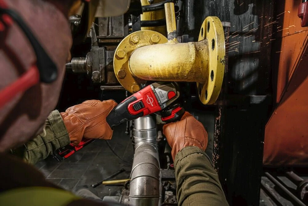 Milwaukee M18 ONEFSAG125XB-0X FUEL ONE-KEY