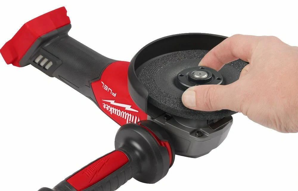 Milwaukee M18 FSAG125X-0 FUEL bruska 125 mm