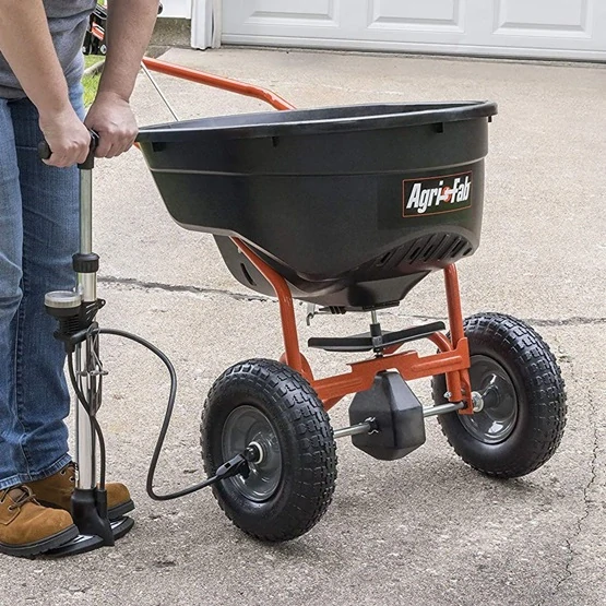 Rozmetadlo ruční Agri-Fab 60 l (KP-450614)